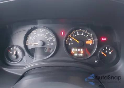 2015 Jeep Patriot Latitude z USA, uszkodzony, nr VIN 1C4NJPFB0FD297700